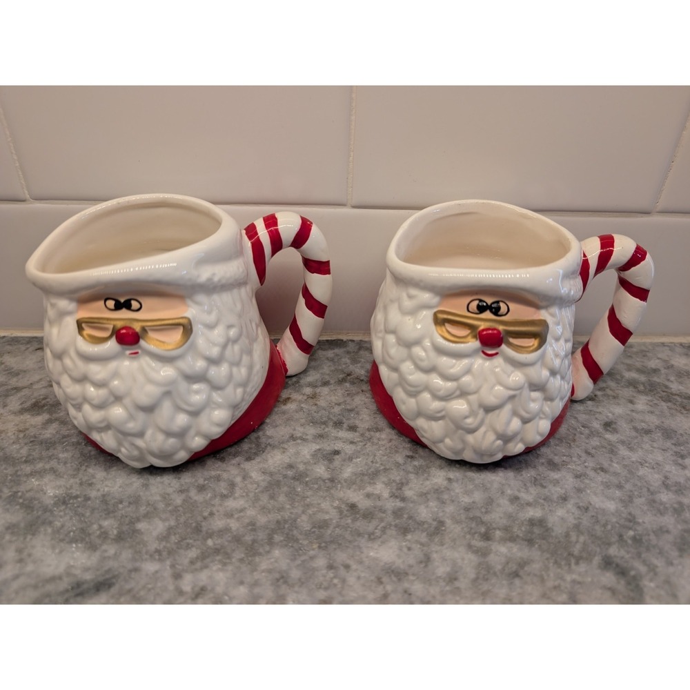Vintage‎ Set Of Ceramic Santa Claus Mugs